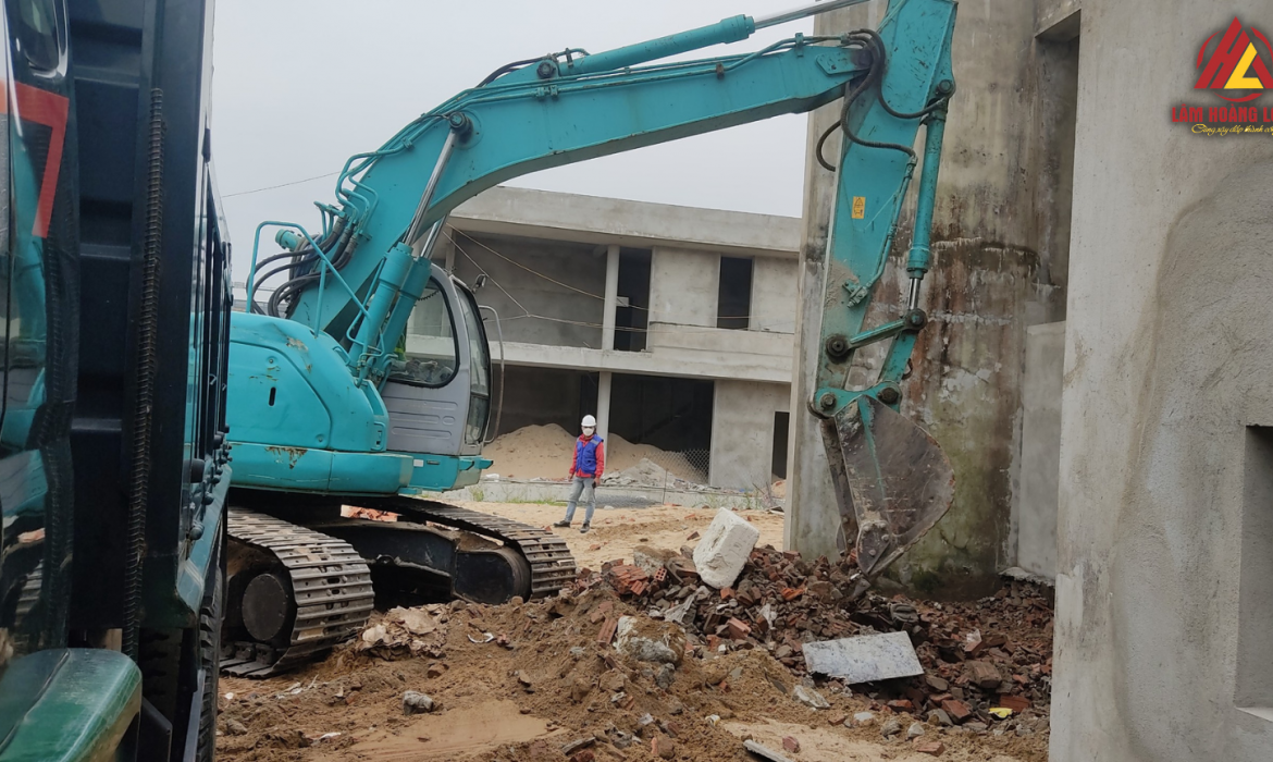 Phá dỡ công trình xây dựng, san lấp mặt bằng uy tín và chuyên nghiệp tại Quảng Nam